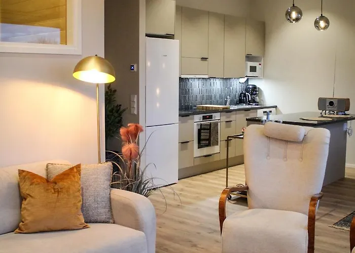 Aurora Rantapolku רובניימי